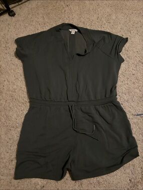Athleta Army Green  Short-Sleeve V-Notch Drawstring Romper XL